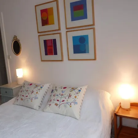 Apartment Sleeps 5 Air Con Wifi Cannes
